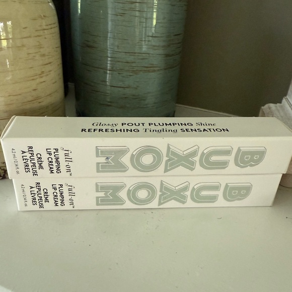 Pack of 2 Buxom Full-On Lip Pumping Cream. Kir Royale - Picture 3 of 3